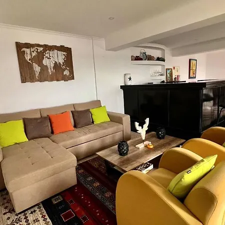 Σπίτι διακοπών Taverna *