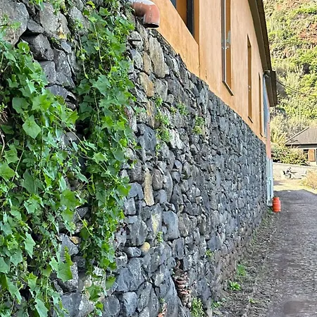 Taverna * São Jorge